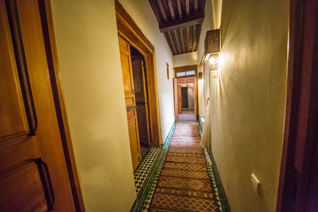 Отель Dar Victoria Фес Экстерьер фото